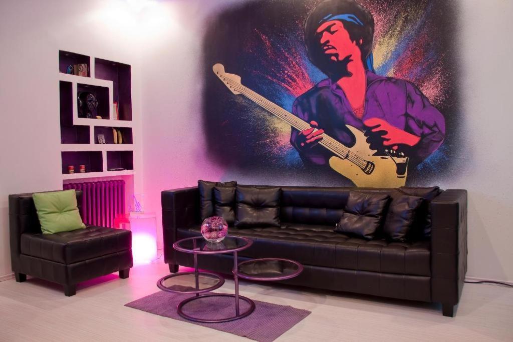Pop Art Hostel เบลเกรด ภายนอก รูปภาพ