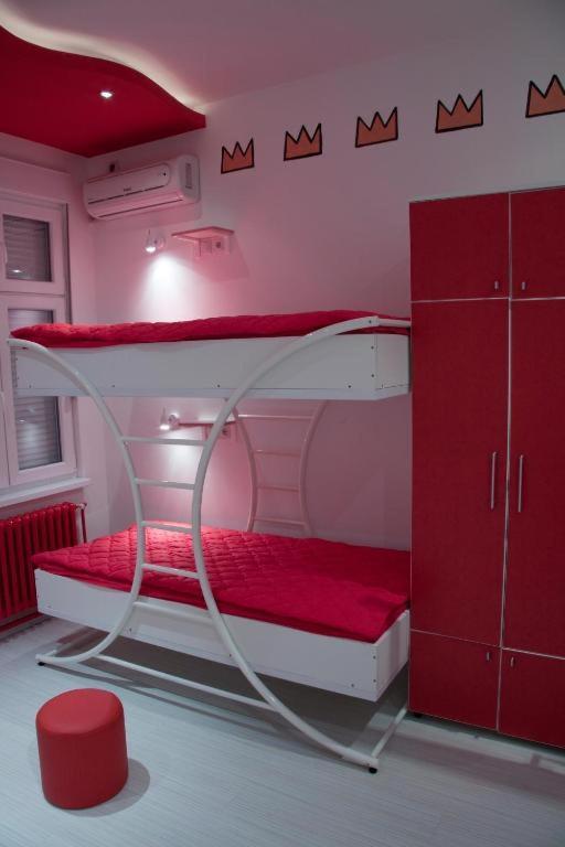 Pop Art Hostel เบลเกรด ภายนอก รูปภาพ