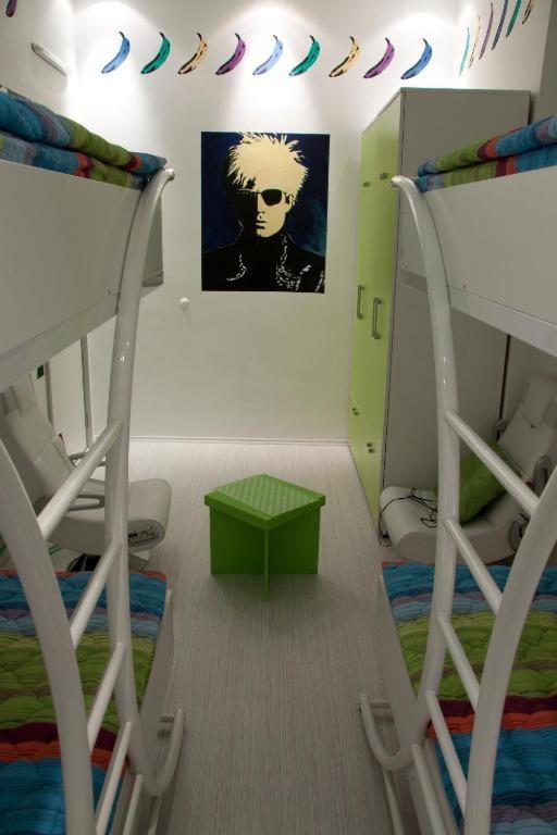 Pop Art Hostel เบลเกรด ภายนอก รูปภาพ