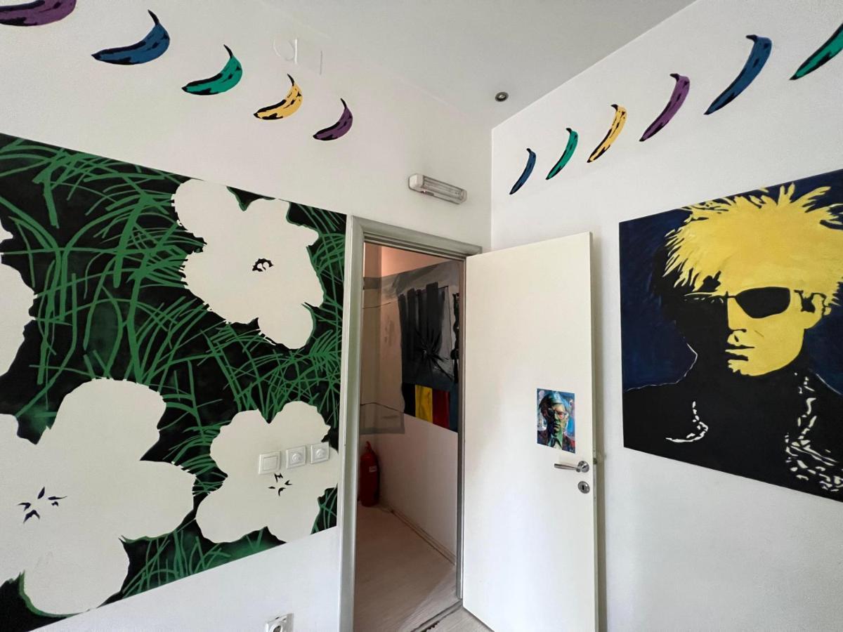 Pop Art Hostel เบลเกรด ภายนอก รูปภาพ